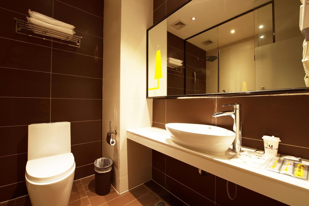 IU Hotel Guiyang Shibei Road Exterior foto